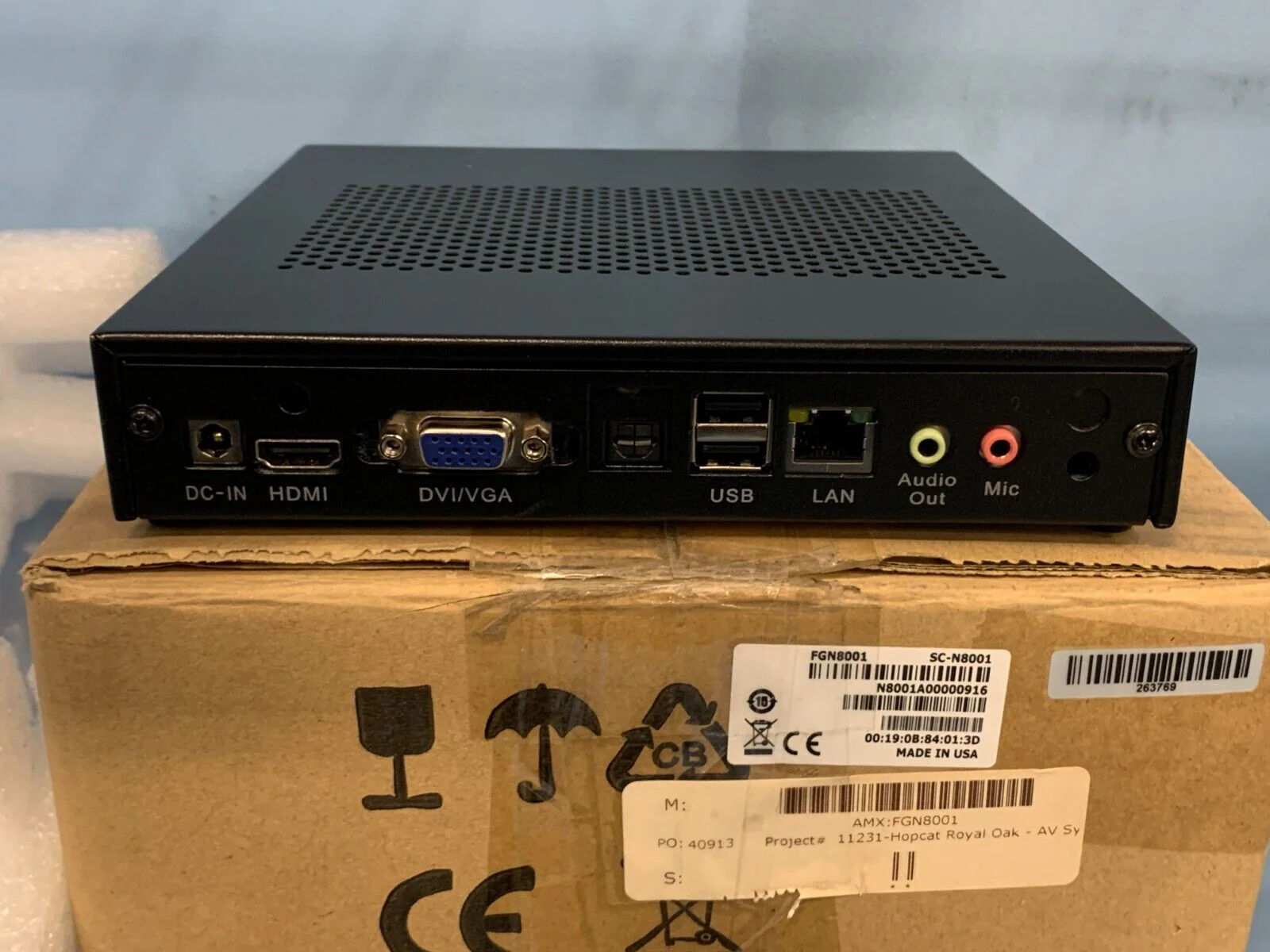 AMX FGN8001 / SC-N8001 / A/V Distribution System Controller - Image 3