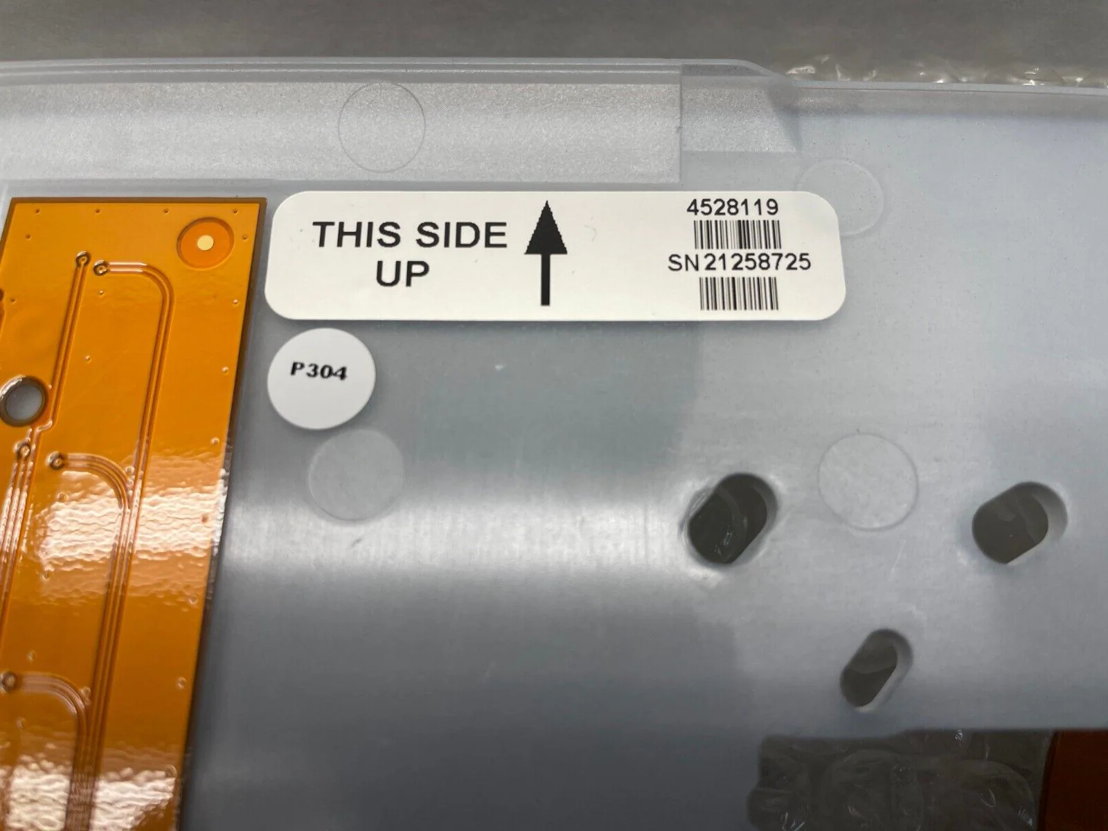 Crestron TSW-1060-LB-W 6509987 Room Availability Light Bar for TSW-1060 - Image 4