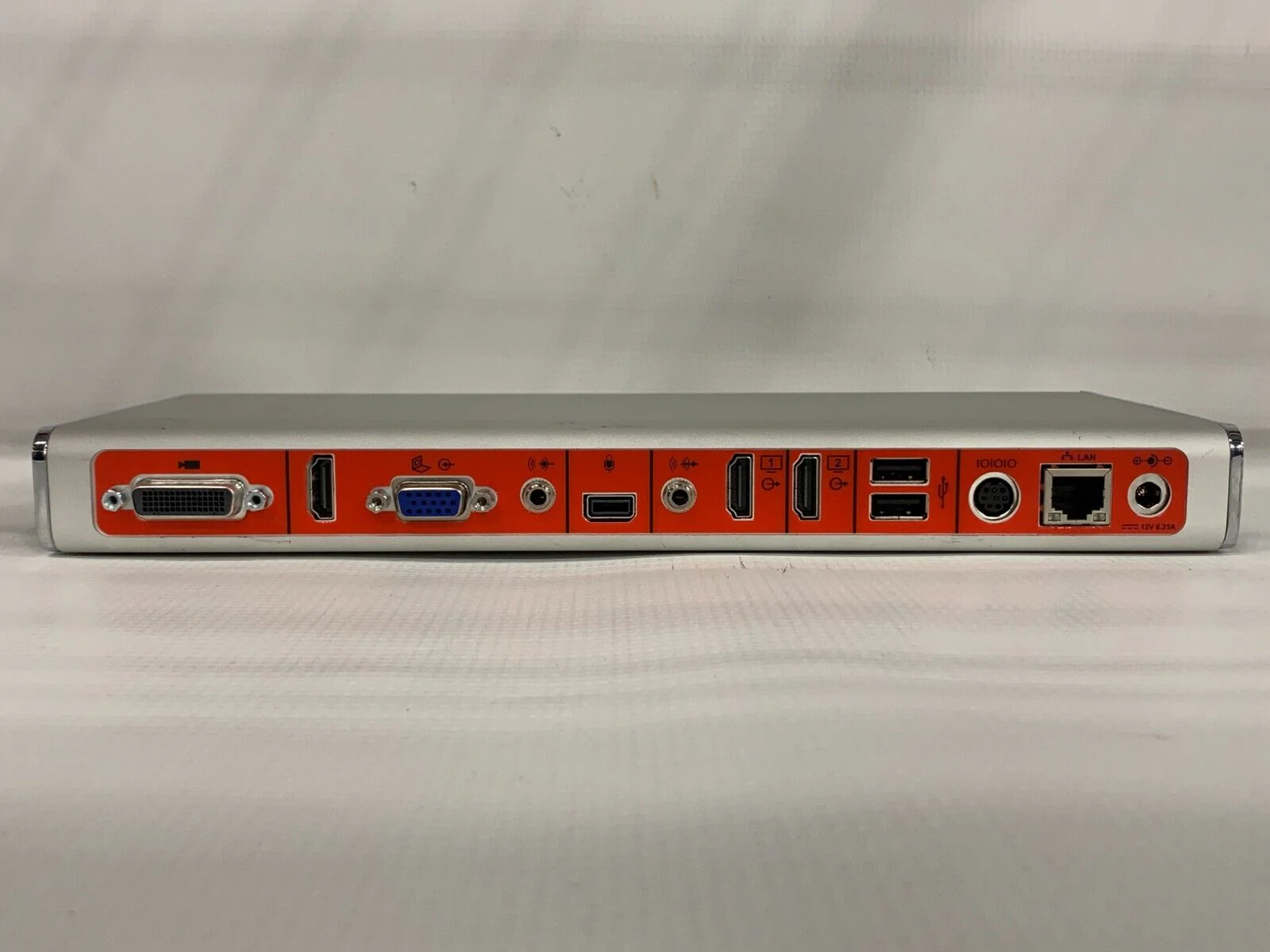 Polycom RealPresence Group 500 / 2201-61078-001 / Conferencing Codec Base Unit - Image 3